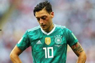 厄齐尔最新爆料图片视频,揭秘足球场背后的故事 第2张 厄齐尔最新爆料图片视频,揭秘足球场背后的故事 第2张